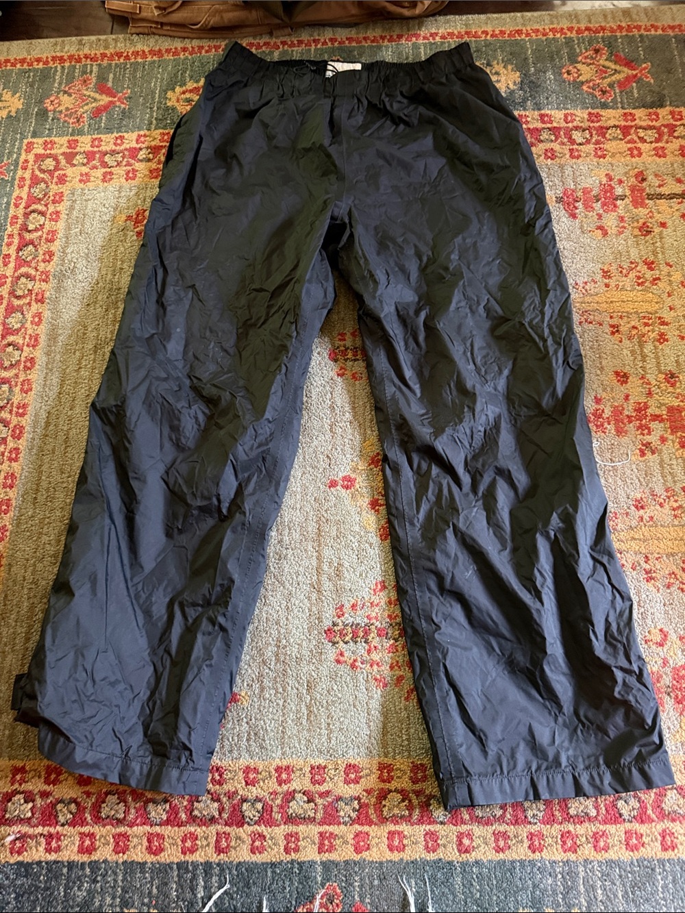 Columbia Men's Black Elastic Waist Jogger Pants